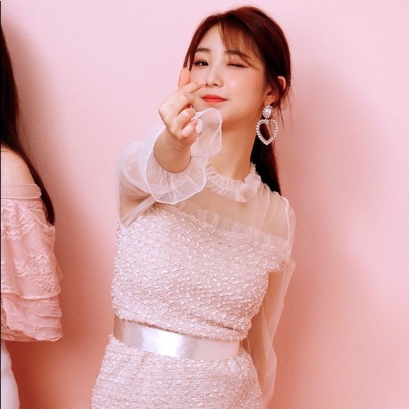 H&M Silver & White Pearl Heart Shaped Drop Dangle Large Medium Pretty Earrings - Picture 4 of 16